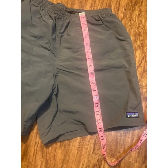 Patagonia Men's 6" Grey Hybrid Board Shorts Size L Elastic Waist Pockets Lined - Picture 3 of 6